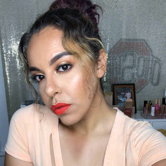 Meet your Posher, Stacy - Picture 1 of 1